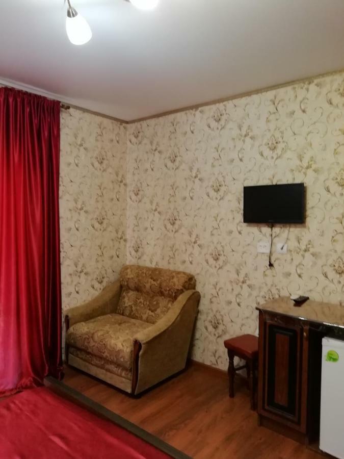 Mini-Hotel Yanson 2 Gagra Exteriér fotografie